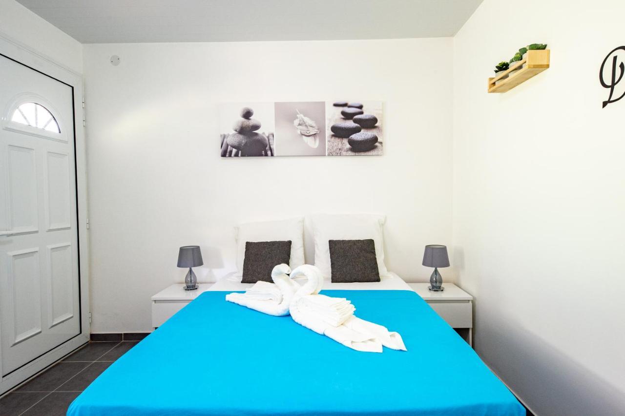 Le Paradis Cache De Phedre Apartment