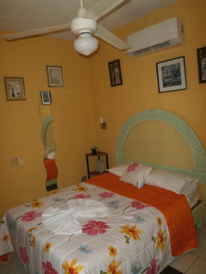 Mango 3* Boca Chica