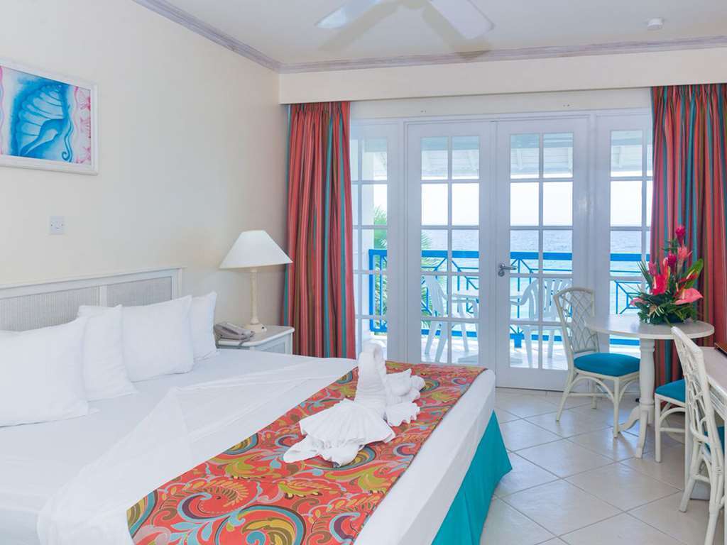 Rostrevor 3* Christ Church