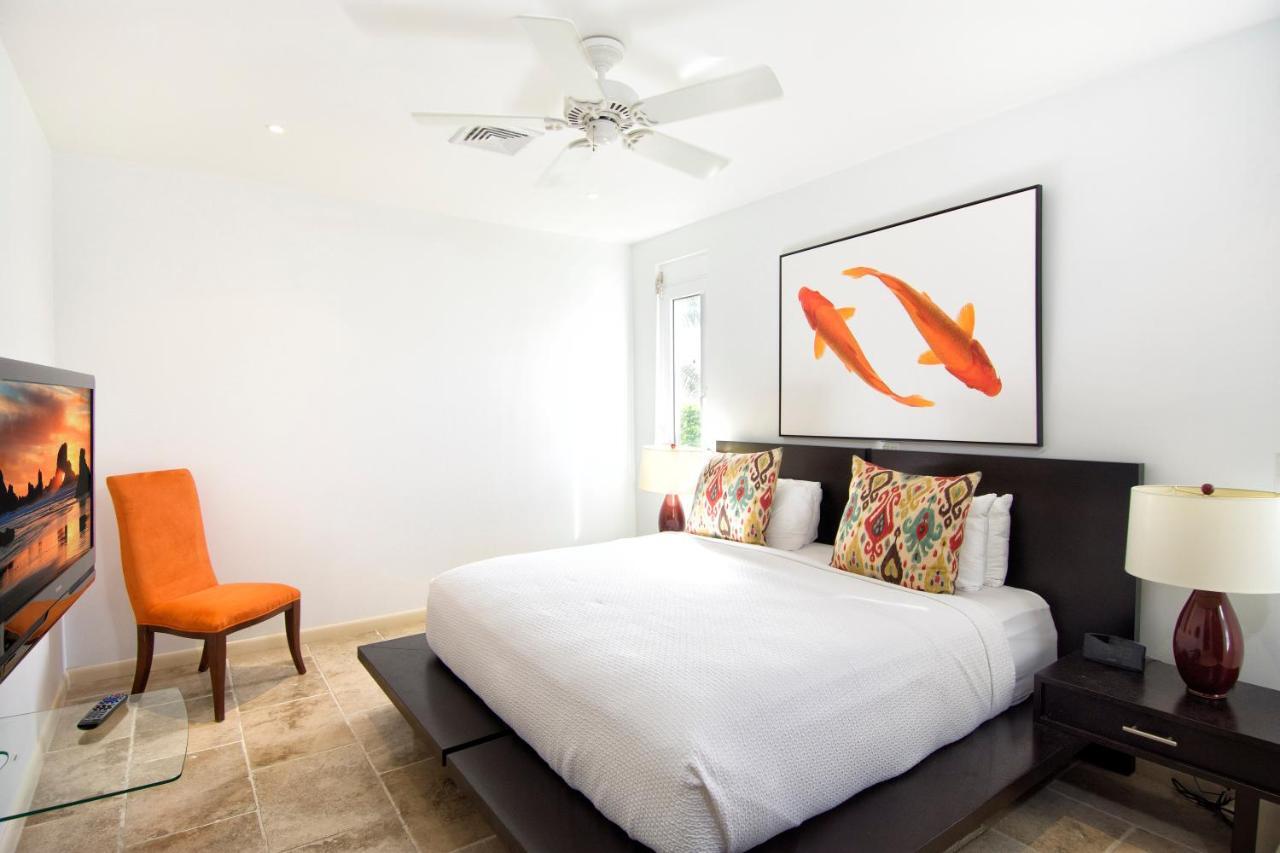 Resort Coral Beach Club Villas & Marina
