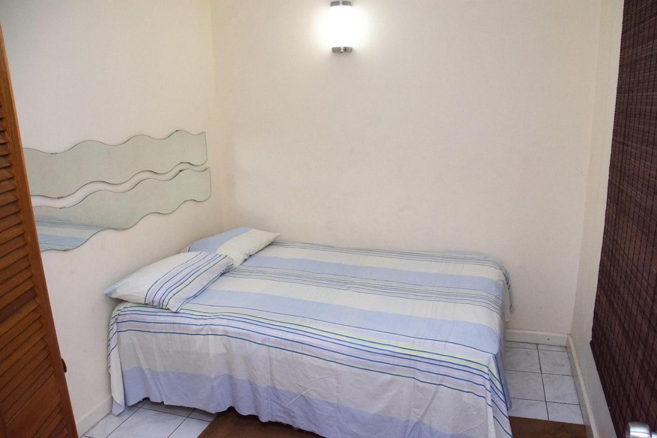 Finest Apt # 421 Bloc # 4 Marley Manor 6 Marley Rd Kgn 6