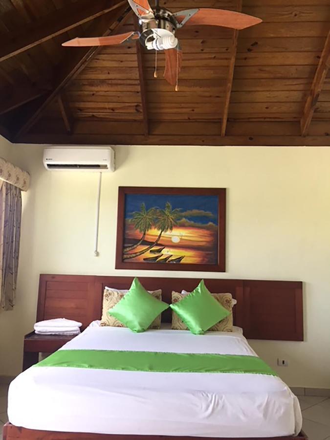 Hotel Seabreeze Sosua 2*