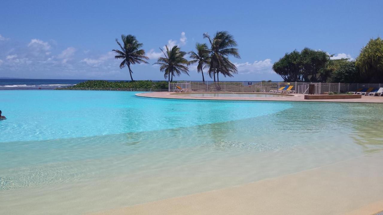 Petit Paradis *