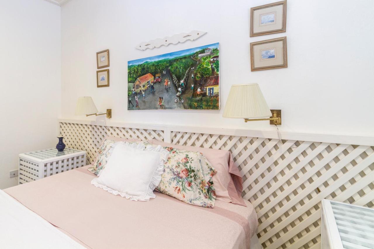 Bequia Beachfront Hotel Friendship