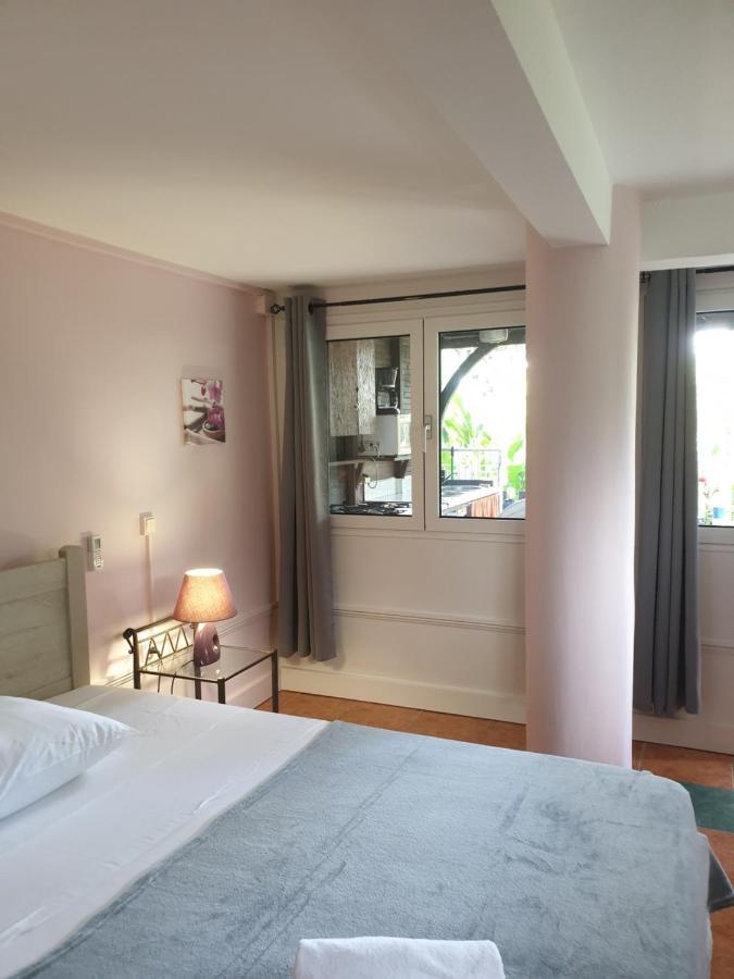 Hotel Les De La Lezarde