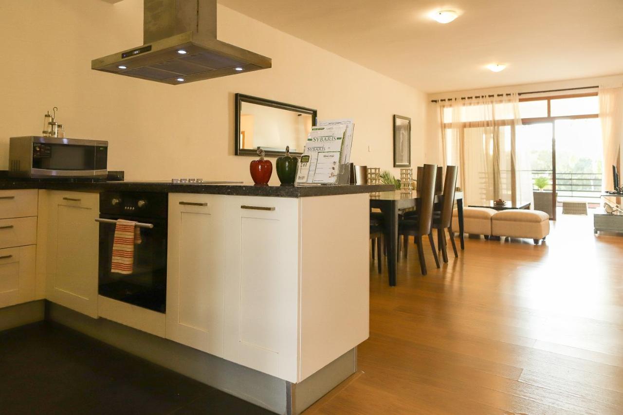 Sybaris & Residences