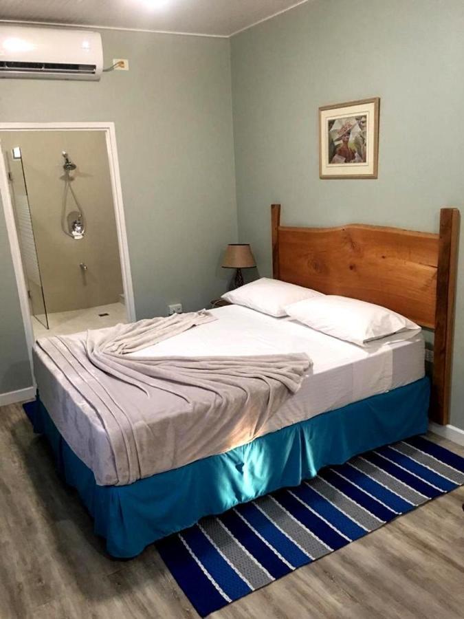 Castara Inn 3*