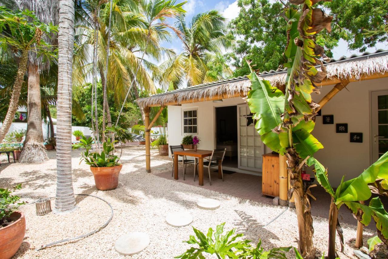 Sombre Di Kabana Bed & Breakfast