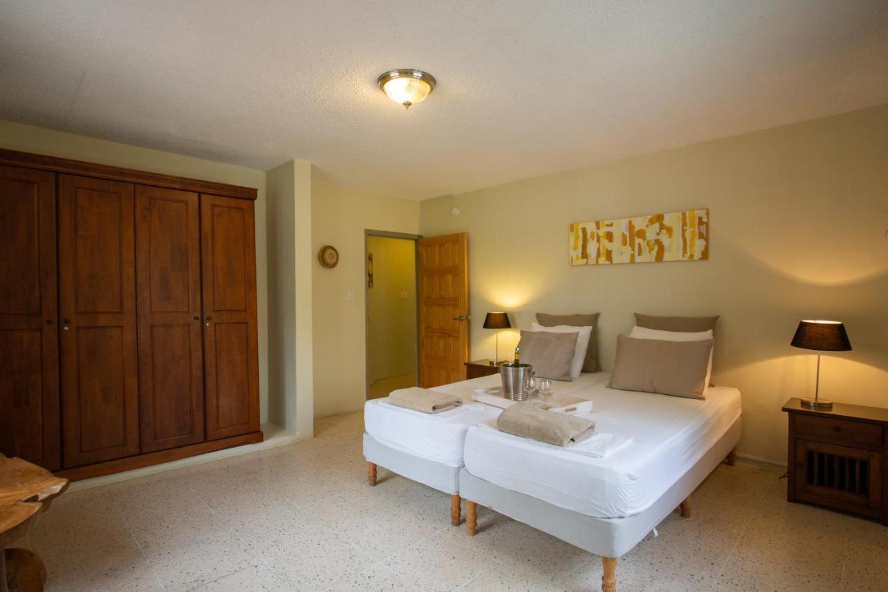 Sombre Di Kabana Bed & Breakfast 4*