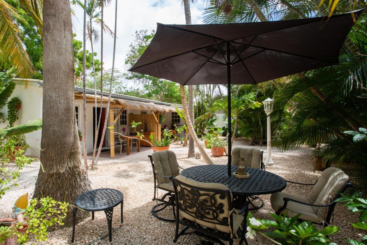 Bed & Breakfast Sombre Di Kabana