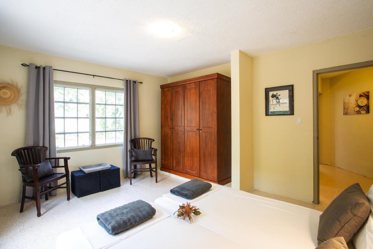 Bed & Breakfast Sombre Di Kabana
