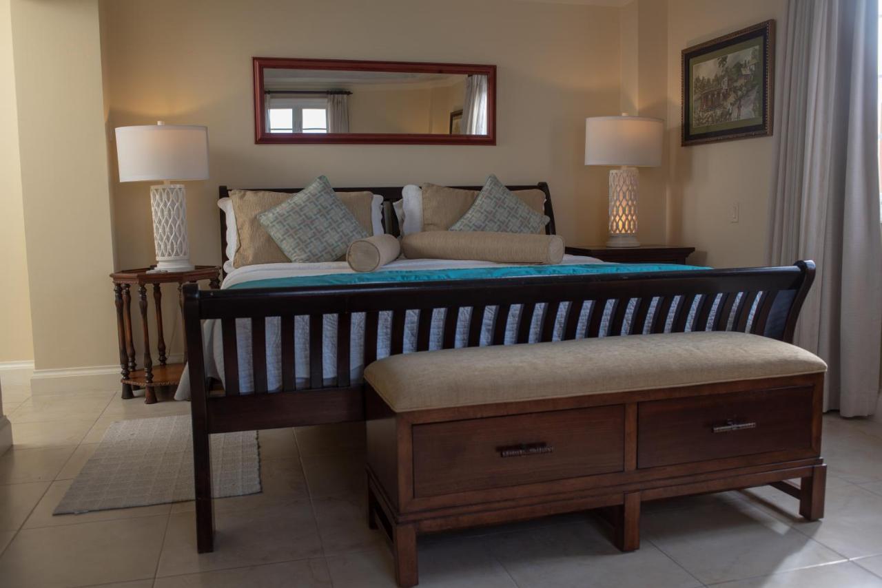 White Sands 4* Christ Church