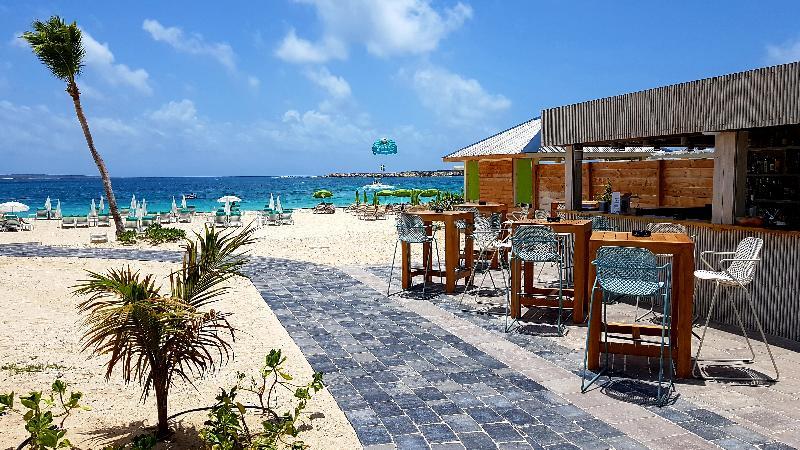 La Playa Hotel