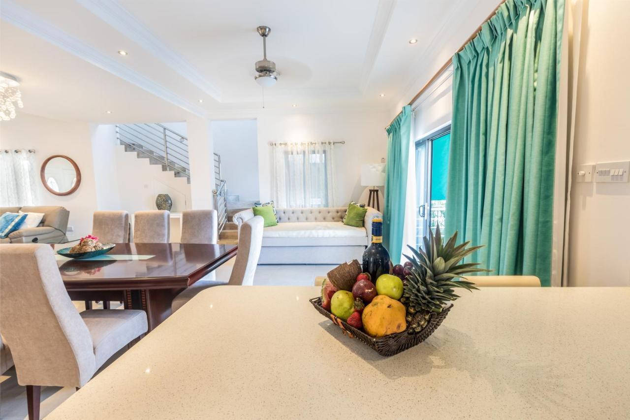 Bay Gardens Beach & Spa Resort 4*
