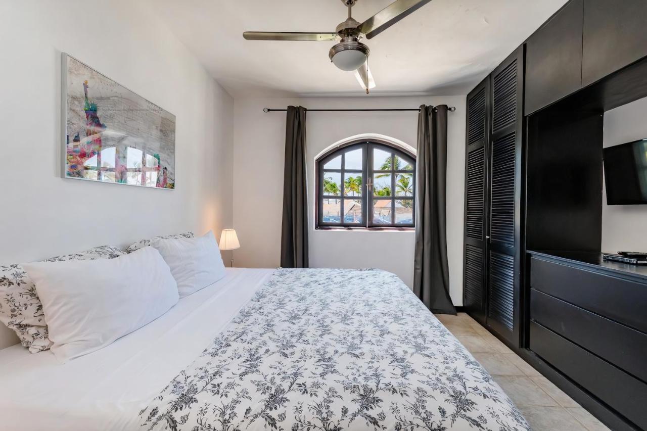 Flor Del Mar Beachfront Aparthotel 3*
