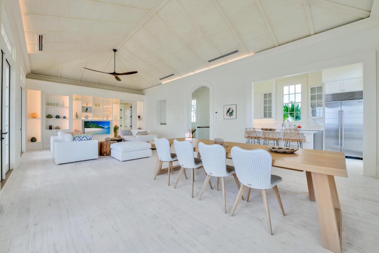 Ambergris Cay Private Island - Pls Island Hopper Flight Included Resort Big Ambergris Cay