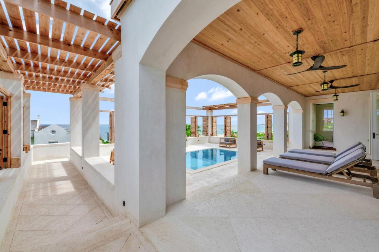 Ambergris Cay Private Island - Pls Island Hopper Flight Included Resort Big Ambergris Cay