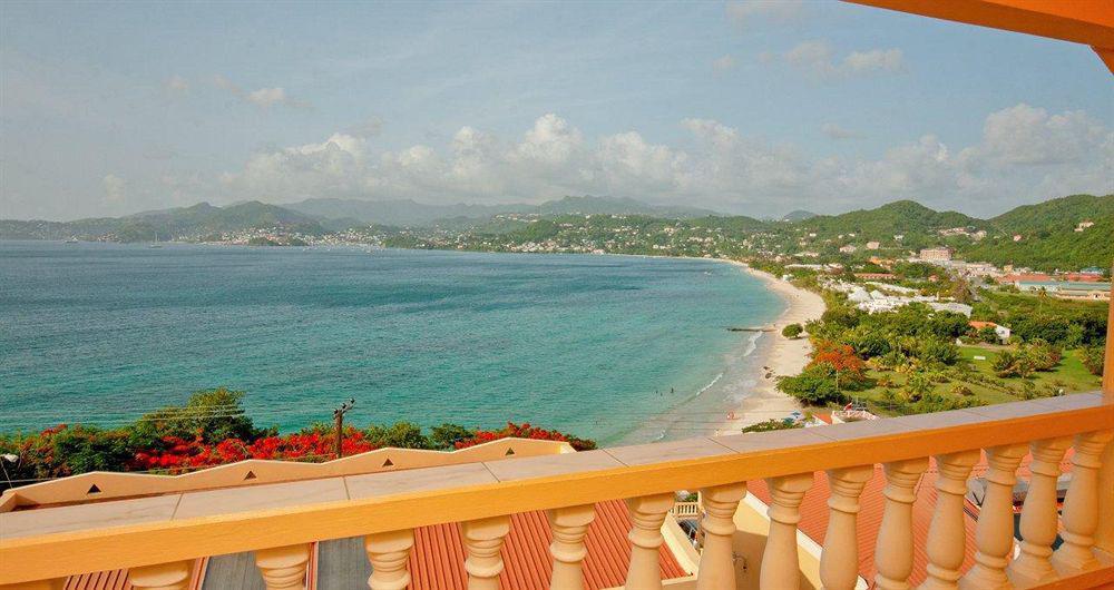 Hotel Flamboyant & St. George's