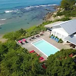 77 West Boutique Hotel