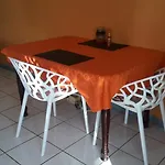 Camelia Rooms