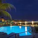 Kukumi\'S Suite Manganao