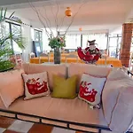 Hotel Rancho Constanza & Cabanas De La Montana