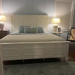 The Blue Inn Family Vacation Rental
