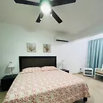 Lovely Beachfront 2 Bedrooms Condo With 2 Pools