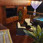 Palm\'S Luxury Suite With Private Jacuzzi