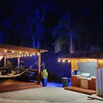 Palm\'S Luxury Suite With Private Jacuzzi
