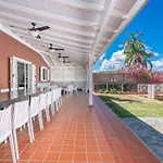 Villas Manzelle - Luxury Villas On The Beach