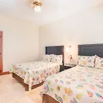 Spacious Apartment At Puerto Bahia B2 With Balcony