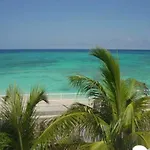 Grand Turk Inn