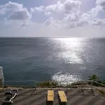 Whitehouse Lagun Apartments
