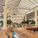 Coconut Grove 8 Luxury Villa By Island Villas