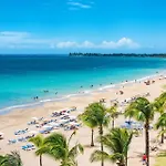 Downtown Beachfront Isla Verde Luxury Apartment