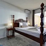 Blue Mountain Villa
