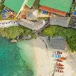 Bahia Apartments & Diving