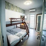 Melao Lodge