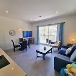 Cayman Luxury Rentals At The Grove