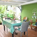 Gite D\'Arles Bungalow \