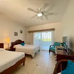 Agualina Kite Hotel Oceanfront Apartments