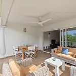Blue Bay Apartments