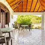 Montego Bay Grand Villa - 9-Bedroom Luxury Retreat With Olympic Sized Pool