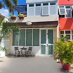 Cozybeach Large 1Bdrapt 50 Steps From Atlantic Ocean Private Street Between Ocean Park & Isla Verde 5 Mins From Airport