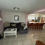 Villa Coral Guesthouse