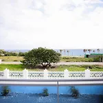 Vista Mar Malecon Hotel