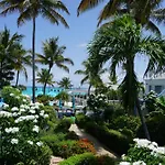 Sibonne Beach Hotel