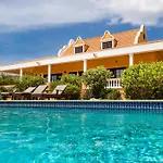 Coral Estate Retals - Villa Rentals
