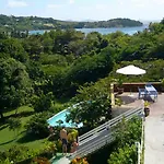 Sugarapple Inn